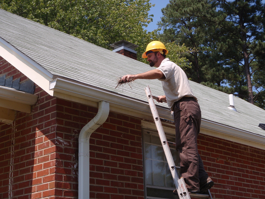 Gutter Maintenance and Repair Tips