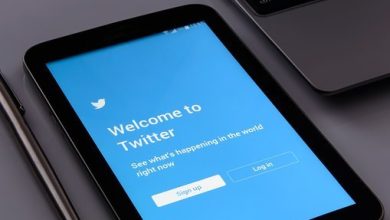 tweets via own voice
